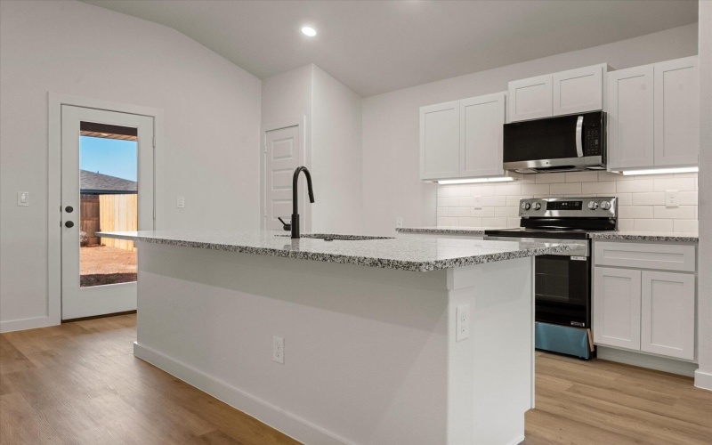 2005 Cottonwood Avenue, Wolfforth, TX 79382, 3 Habitaciones Habitaciones , ,2 BañosBaños,Residential,En Venta,2005 Cottonwood Avenue,0,202563482