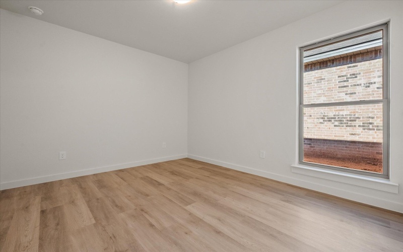 2004 Cottonwood Avenue, Wolfforth, TX 79382, 3 Bedrooms Bedrooms, ,2 BathroomsBathrooms,Residential,For Sale,2004 Cottonwood Avenue,0,202563483