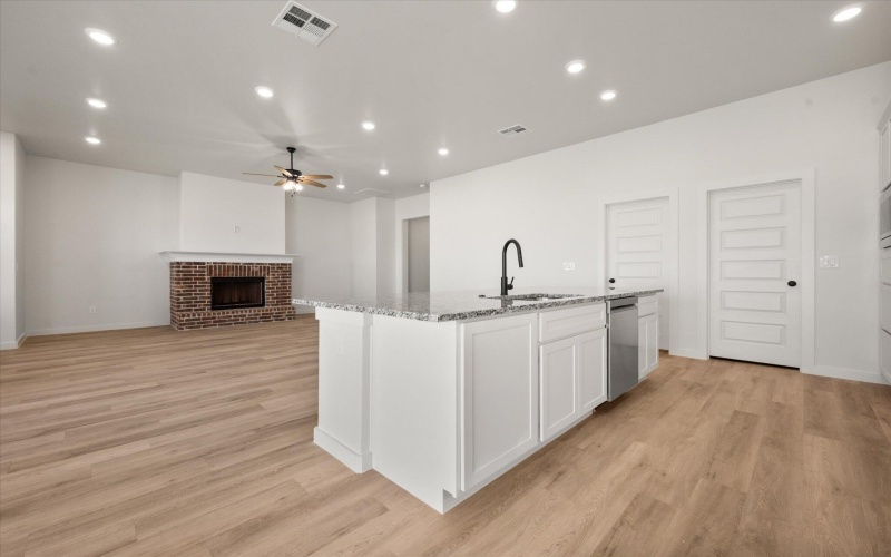 10606 Beaufort Avenue, Lubbock, TX 79424, 4 Habitaciones Habitaciones , ,3 BañosBaños,Residential,En Venta,10606 Beaufort Avenue,0,202563484