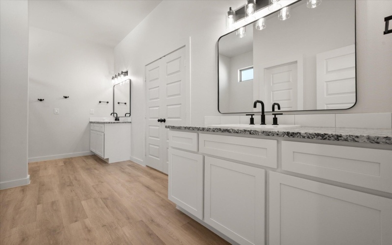 10606 Beaufort Avenue, Lubbock, TX 79424, 4 Habitaciones Habitaciones , ,3 BañosBaños,Residential,En Venta,10606 Beaufort Avenue,0,202563484