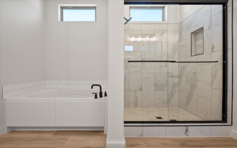 10606 Beaufort Avenue, Lubbock, TX 79424, 4 Habitaciones Habitaciones , ,3 BañosBaños,Residential,En Venta,10606 Beaufort Avenue,0,202563484