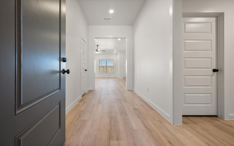 10606 Beaufort Avenue, Lubbock, TX 79424, 4 Habitaciones Habitaciones , ,3 BañosBaños,Residential,En Venta,10606 Beaufort Avenue,0,202563484