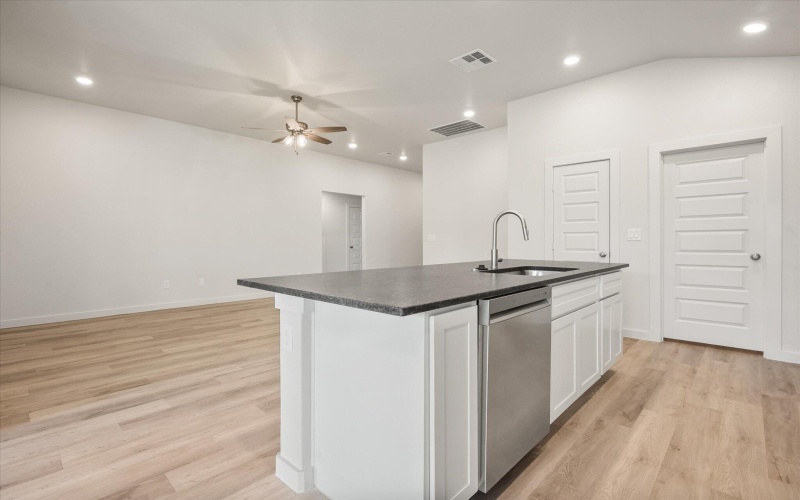 3019 138th Place, Lubbock, TX 79423, 3 Bedrooms Bedrooms, ,2 BathroomsBathrooms,Residential,For Sale,3019 138th Place,0,202563486