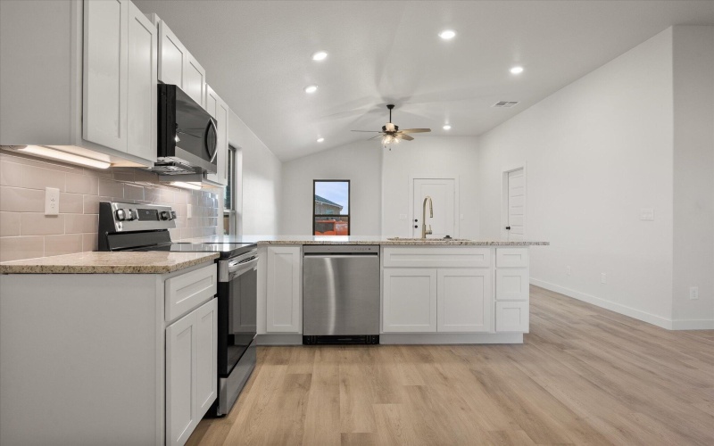 3022 138th Place, Lubbock, TX 79423, 3 Bedrooms Bedrooms, ,2 BathroomsBathrooms,Residential,For Sale,3022 138th Place,0,202563488