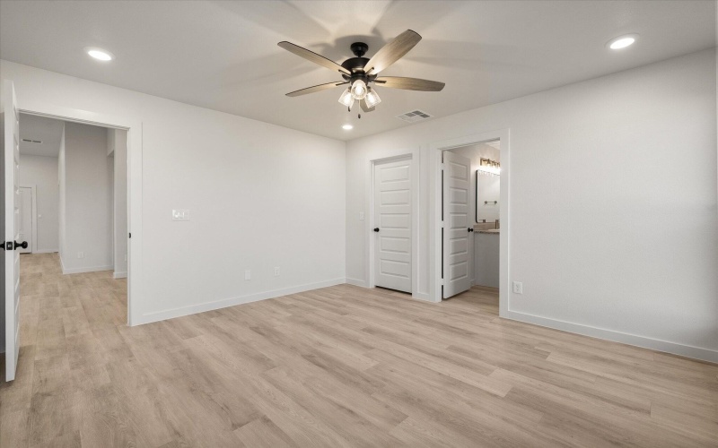 3022 138th Place, Lubbock, TX 79423, 3 Bedrooms Bedrooms, ,2 BathroomsBathrooms,Residential,For Sale,3022 138th Place,0,202563488