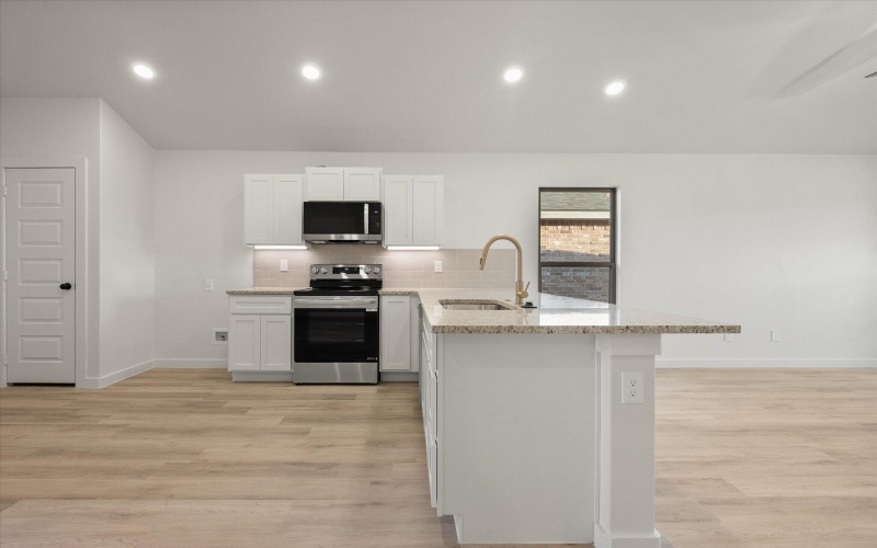 3022 138th Place, Lubbock, TX 79423, 3 Bedrooms Bedrooms, ,2 BathroomsBathrooms,Residential,For Sale,3022 138th Place,0,202563488