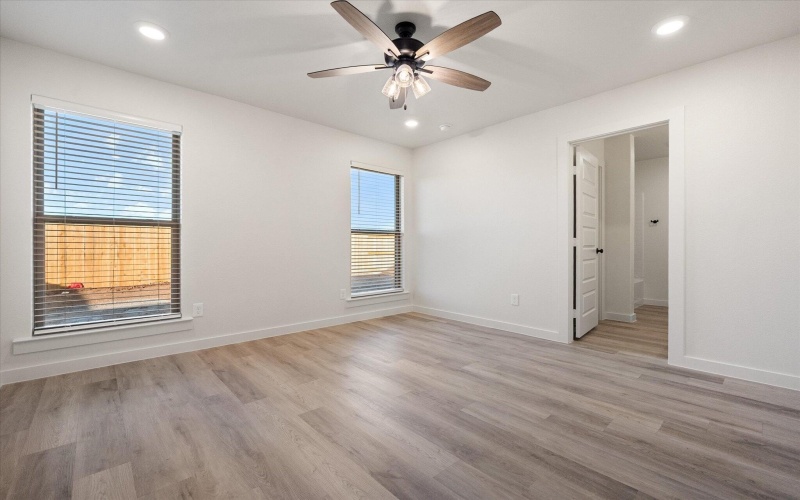 3024 138th Place, Lubbock, TX 79423, 4 Habitaciones Habitaciones , ,2 BañosBaños,Residential,En Venta,3024 138th Place,0,202563489