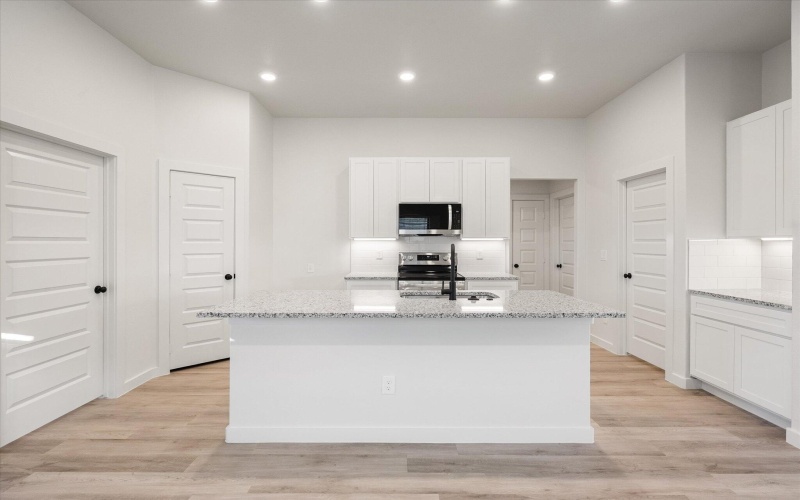 3024 138th Place, Lubbock, TX 79423, 4 Habitaciones Habitaciones , ,2 BañosBaños,Residential,En Venta,3024 138th Place,0,202563489