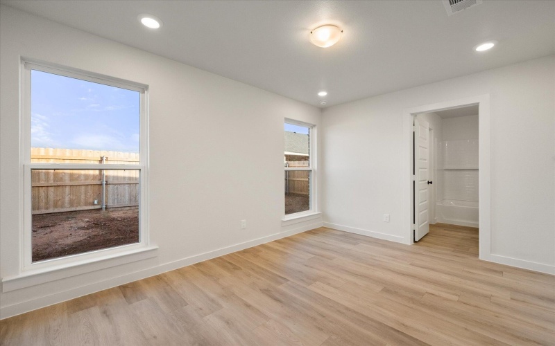 13905 Flint Avenue, Lubbock, TX 79423, 3 Habitaciones Habitaciones , ,2 BañosBaños,Residential,En Venta,13905 Flint Avenue,0,202563498