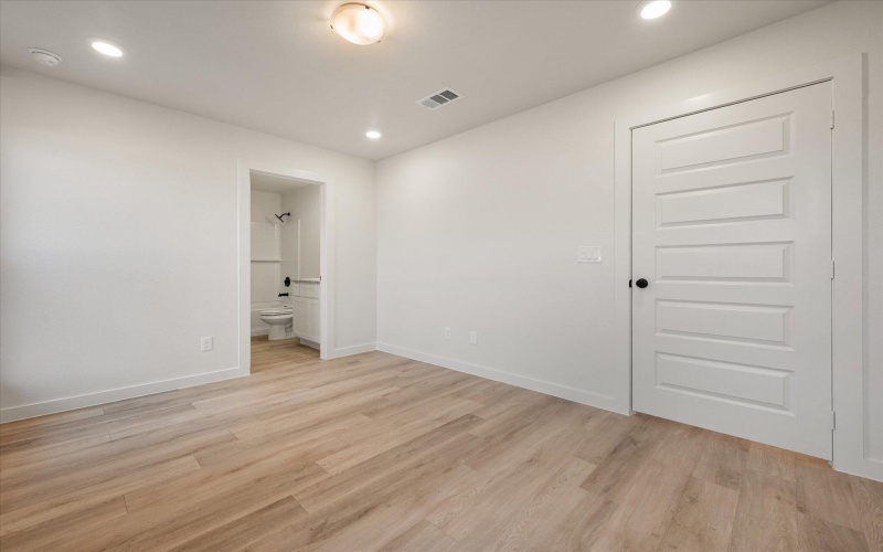 13905 Flint Avenue, Lubbock, TX 79423, 3 Habitaciones Habitaciones , ,2 BañosBaños,Residential,En Venta,13905 Flint Avenue,0,202563498