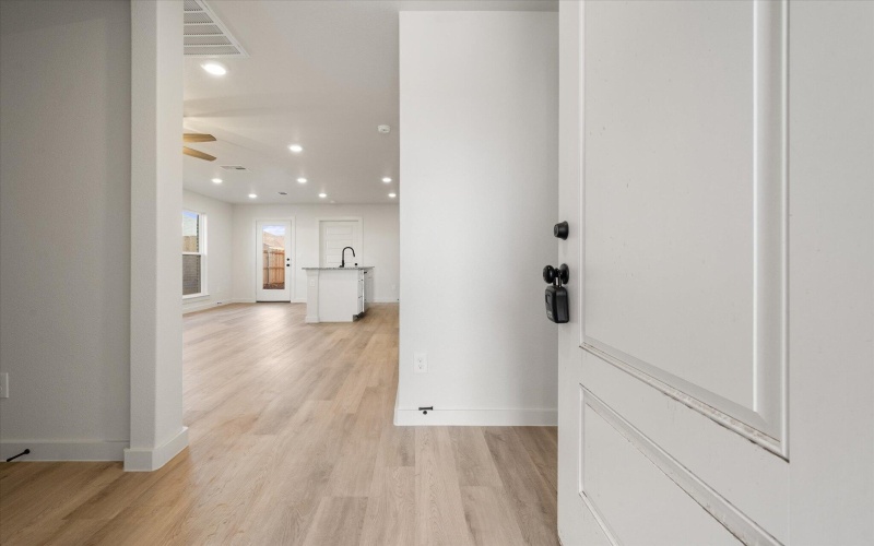 13905 Flint Avenue, Lubbock, TX 79423, 3 Habitaciones Habitaciones , ,2 BañosBaños,Residential,En Venta,13905 Flint Avenue,0,202563498