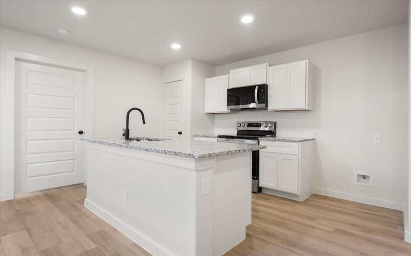 13905 Flint Avenue, Lubbock, TX 79423, 3 Habitaciones Habitaciones , ,2 BañosBaños,Residential,En Venta,13905 Flint Avenue,0,202563498