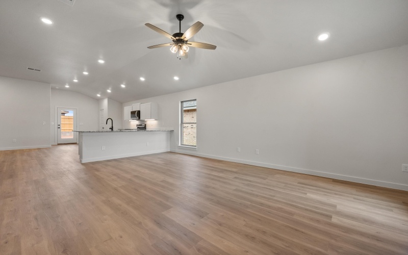 2025 Cottonwood Avenue, Wolfforth, TX 79382, 3 Habitaciones Habitaciones , ,2 BañosBaños,Residential,En Venta,2025 Cottonwood Avenue,0,202563502