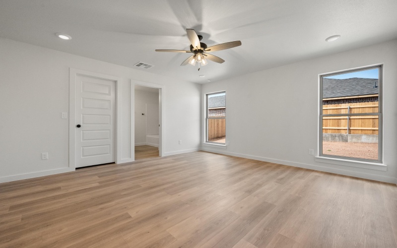 2025 Cottonwood Avenue, Wolfforth, TX 79382, 3 Habitaciones Habitaciones , ,2 BañosBaños,Residential,En Venta,2025 Cottonwood Avenue,0,202563502