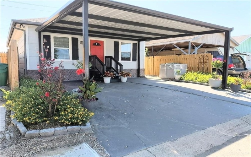 2833 Melanie Drive, Pharr, TX 78577, 3 Bedrooms Bedrooms, ,2 BathroomsBathrooms,Residential,For Sale,2833 Melanie Drive,0,487668