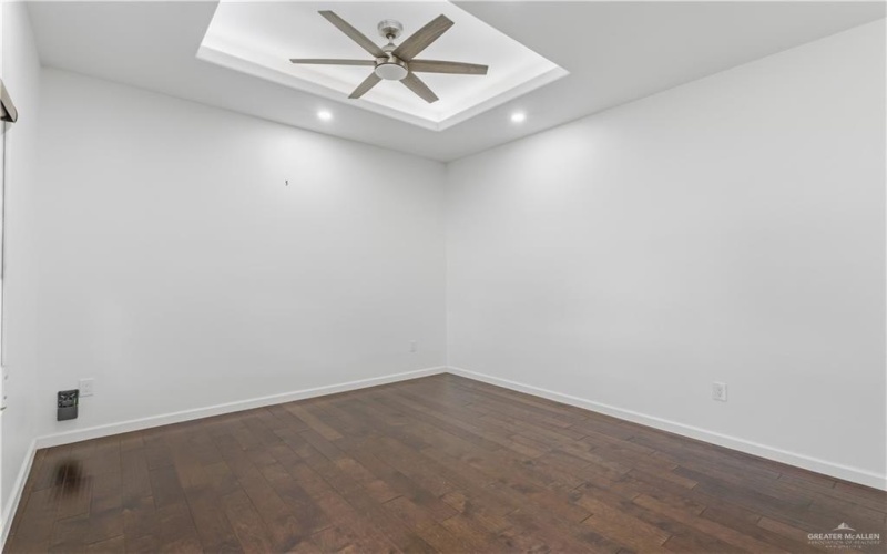 2833 Melanie Drive, Pharr, TX 78577, 3 Bedrooms Bedrooms, ,2 BathroomsBathrooms,Residential,For Sale,2833 Melanie Drive,0,487668