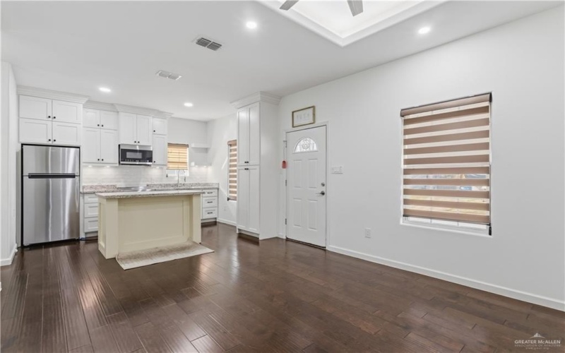 2833 Melanie Drive, Pharr, TX 78577, 3 Bedrooms Bedrooms, ,2 BathroomsBathrooms,Residential,For Sale,2833 Melanie Drive,0,487668