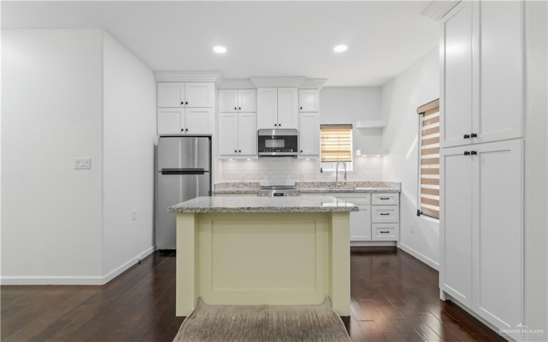 2833 Melanie Drive, Pharr, TX 78577, 3 Bedrooms Bedrooms, ,2 BathroomsBathrooms,Residential,For Sale,2833 Melanie Drive,0,487668