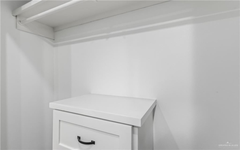 2833 Melanie Drive, Pharr, TX 78577, 3 Bedrooms Bedrooms, ,2 BathroomsBathrooms,Residential,For Sale,2833 Melanie Drive,0,487668