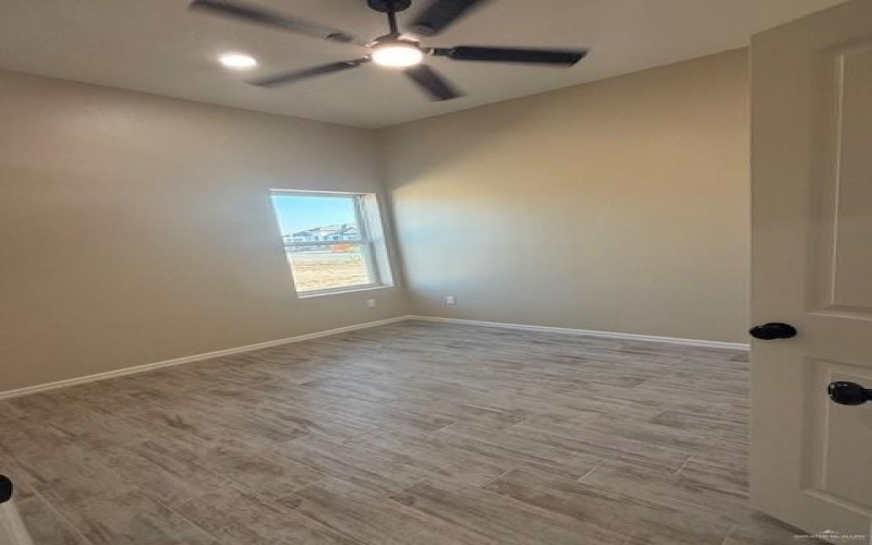 706 N 25th Street, Mission, TX 78574, 3 Habitaciones Habitaciones , ,2 BañosBaños,Residential,En Venta,706 N 25th Street,0,487867