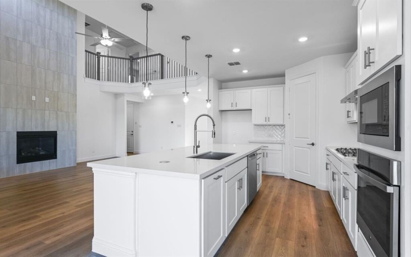 614 Bull Street, Oak Point, TX 75068, 5 Habitaciones Habitaciones , ,5 BañosBaños,Residential,En Venta,614 Bull Street,0,21081159