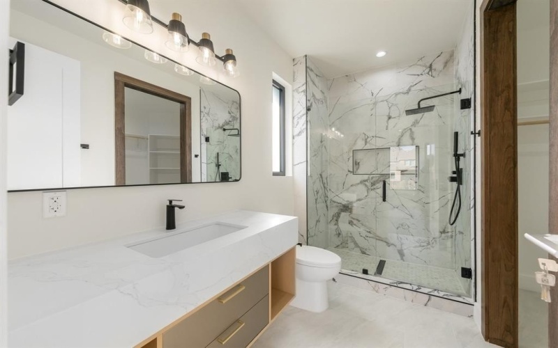 3443 Umyousef Court, Irving, TX 75038, 4 Bedrooms Bedrooms, ,5 BathroomsBathrooms,Residential,For Sale,3443 Umyousef Court,0,21086177