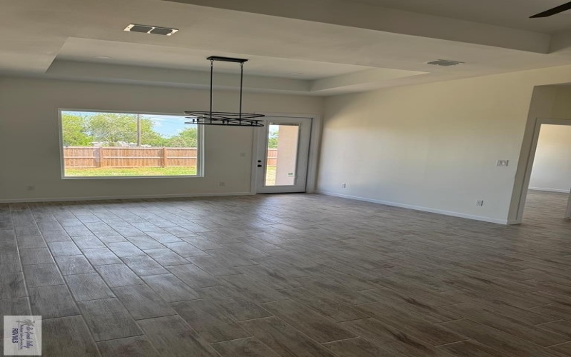 43842 RED VALLEY AVE, BROWNSVILLE, TX 78521, 3 Bedrooms Bedrooms, ,2 BathroomsBathrooms,Residential,For Sale,43842 RED VALLEY AVE,0,29763433