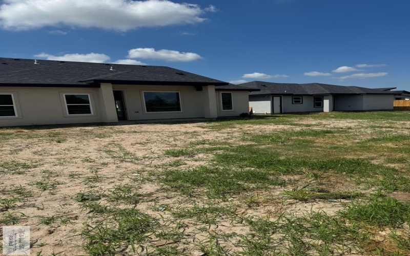 43842 RED VALLEY AVE, BROWNSVILLE, TX 78521, 3 Bedrooms Bedrooms, ,2 BathroomsBathrooms,Residential,For Sale,43842 RED VALLEY AVE,0,29763433