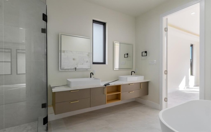 3447 Umyousef Court, Irving, TX 75038, 4 Habitaciones Habitaciones , ,3 BañosBaños,Residential,En Venta,3447 Umyousef Court,0,21086180