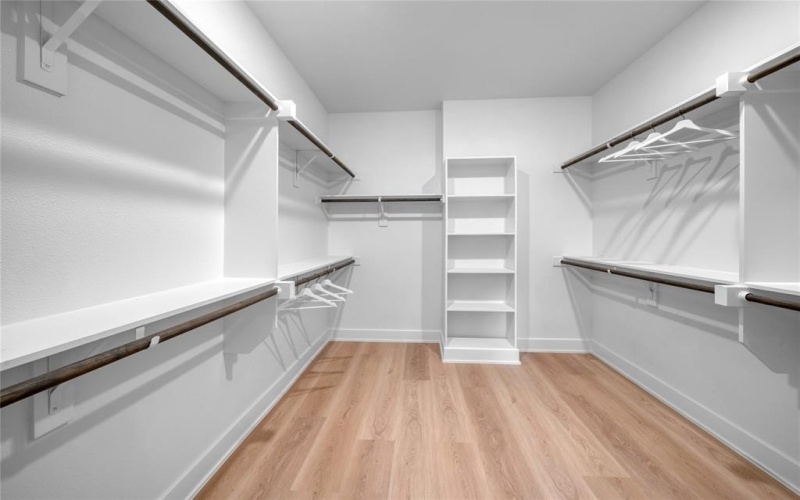 13351 Goodland Street #206, Farmers Branch, TX 75234, 3 Bedrooms Bedrooms, ,3 BathroomsBathrooms,Residential,For Sale,13351 Goodland Street,0,21101251