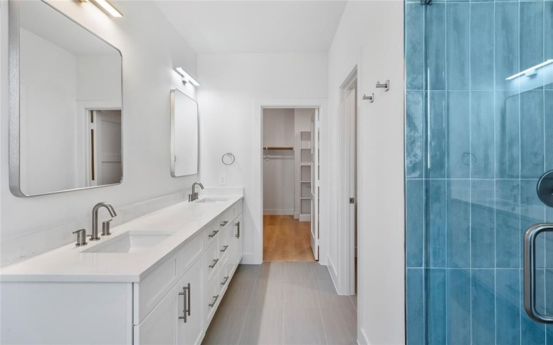 13351 Goodland Street #207, Farmers Branch, TX 75234, 3 Bedrooms Bedrooms, ,3 BathroomsBathrooms,Residential,For Sale,13351 Goodland Street,0,21101269