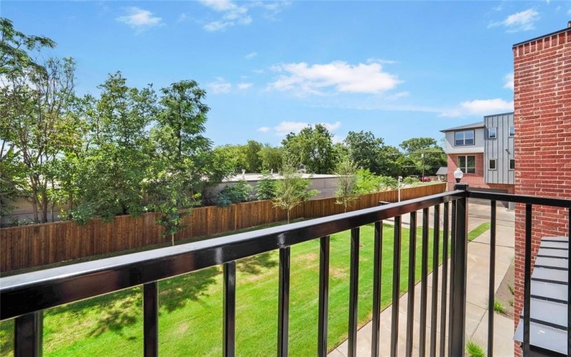 13351 Goodland Street #207, Farmers Branch, TX 75234, 3 Bedrooms Bedrooms, ,3 BathroomsBathrooms,Residential,For Sale,13351 Goodland Street,0,21101269