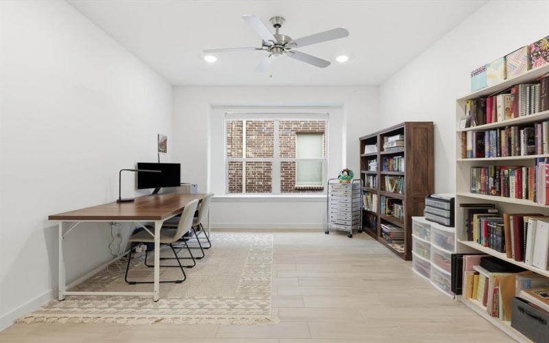 541 Breeds Hill Road, Little Elm, TX 75068, 4 Bedrooms Bedrooms, ,3 BathroomsBathrooms,Residential,For Sale,541 Breeds Hill Road,0,21116442