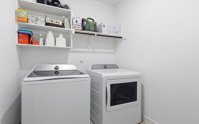 541 Breeds Hill Road, Little Elm, TX 75068, 4 Bedrooms Bedrooms, ,3 BathroomsBathrooms,Residential,For Sale,541 Breeds Hill Road,0,21116442