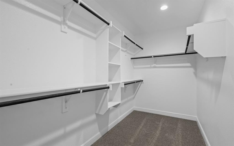 10404 SUNSET SHORE Drive, Grand Prairie, TX 76065, 4 Bedrooms Bedrooms, ,3 BathroomsBathrooms,Residential,For Sale,10404 SUNSET SHORE Drive,0,21119886