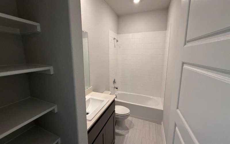 321 GALLANT MAN Court, Granbury, TX 76049, 3 Habitaciones Habitaciones , ,2 BañosBaños,Residential,En Venta,321 GALLANT MAN Court,0,21119908