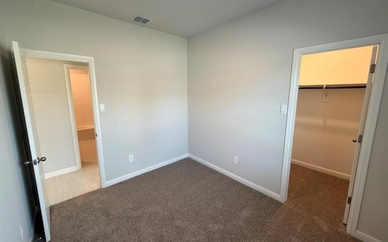 321 GALLANT MAN Court, Granbury, TX 76049, 3 Habitaciones Habitaciones , ,2 BañosBaños,Residential,En Venta,321 GALLANT MAN Court,0,21119908