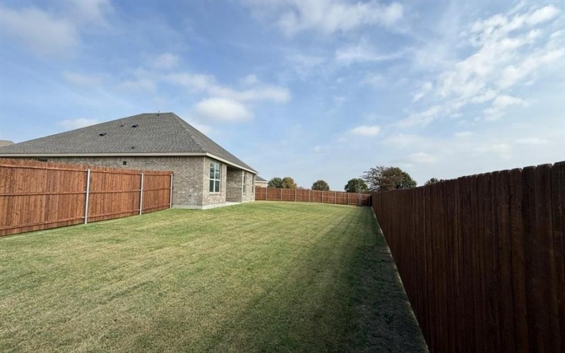321 GALLANT MAN Court, Granbury, TX 76049, 3 Habitaciones Habitaciones , ,2 BañosBaños,Residential,En Venta,321 GALLANT MAN Court,0,21119908