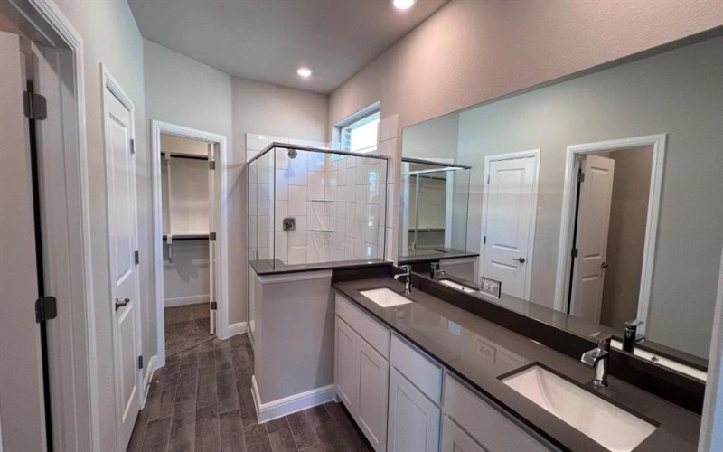 109 MEDINA Lane, Rhome, TX 76078, 4 Habitaciones Habitaciones , ,2 BañosBaños,Residential,En Venta,109 MEDINA Lane,0,21120252