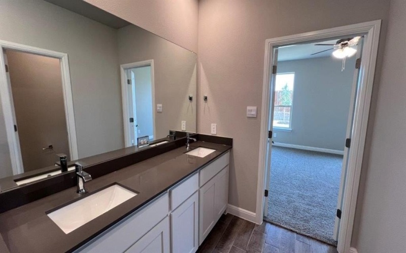 109 MEDINA Lane, Rhome, TX 76078, 4 Habitaciones Habitaciones , ,2 BañosBaños,Residential,En Venta,109 MEDINA Lane,0,21120252