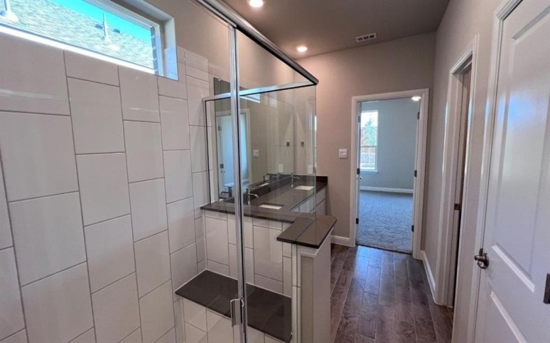 109 MEDINA Lane, Rhome, TX 76078, 4 Habitaciones Habitaciones , ,2 BañosBaños,Residential,En Venta,109 MEDINA Lane,0,21120252