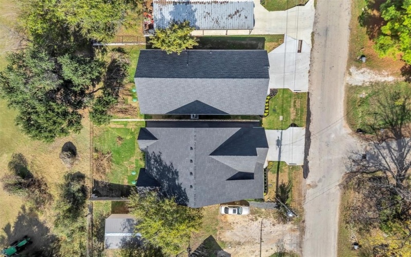 1010 Mustang Trail, Granbury, TX 76049, 3 Bedrooms Bedrooms, ,2 BathroomsBathrooms,Residential,For Sale,1010 Mustang Trail,0,21120398