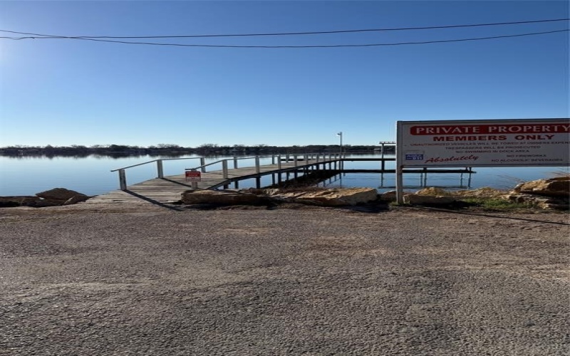 1010 Mustang Trail, Granbury, TX 76049, 3 Habitaciones Habitaciones , ,2 BañosBaños,Residential,En Venta,1010 Mustang Trail,0,21120398