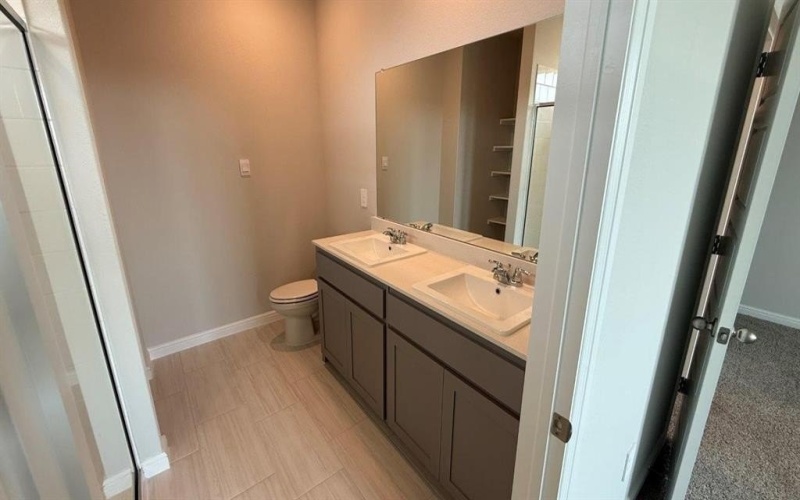 105 SEABISCUIT Court, Granbury, TX 76049, 3 Bedrooms Bedrooms, ,2 BathroomsBathrooms,Residential,For Sale,105 SEABISCUIT Court,0,21120620