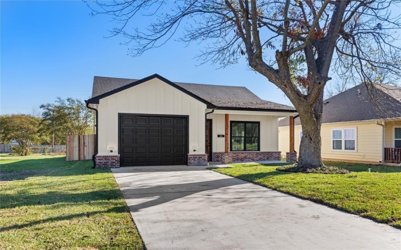 2020 Bosque Boulevard, Waco, TX 76707, 3 Bedrooms Bedrooms, ,2 BathroomsBathrooms,Residential,For Sale,2020 Bosque Boulevard,0,21120658