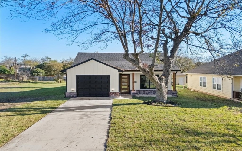2020 Bosque Boulevard, Waco, TX 76707, 3 Bedrooms Bedrooms, ,2 BathroomsBathrooms,Residential,For Sale,2020 Bosque Boulevard,0,21120658