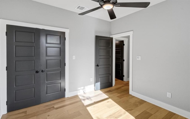 1012 Mustang Trail, Granbury, TX 76049, 3 Habitaciones Habitaciones , ,2 BañosBaños,Residential,En Venta,1012 Mustang Trail,0,21120743