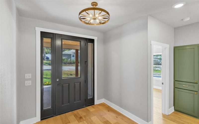 1012 Mustang Trail, Granbury, TX 76049, 3 Habitaciones Habitaciones , ,2 BañosBaños,Residential,En Venta,1012 Mustang Trail,0,21120743