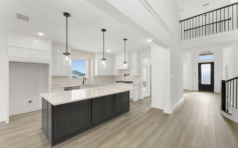 1107 Willow Lake Drive, DeSoto, TX 75115, 4 Habitaciones Habitaciones , ,5 BañosBaños,Residential,En Venta,1107 Willow Lake Drive,0,21120812