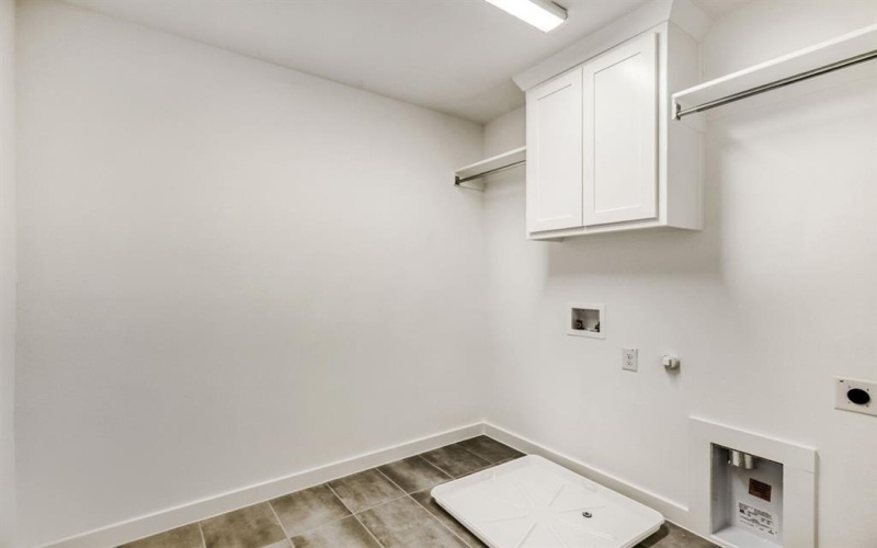 624 Damsel June Street, Lewisville, TX 75056, 4 Bedrooms Bedrooms, ,3 BathroomsBathrooms,Residential,For Sale,624 Damsel June Street,0,21121104